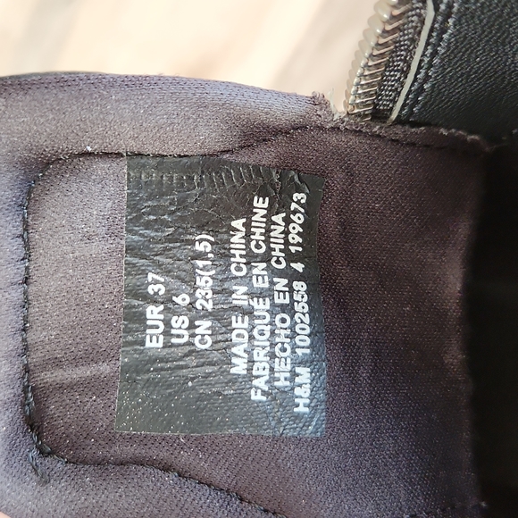 H&M black zipper platform wedge booties, 37, 6 faux leather excellent condition - Picture 5 of 6